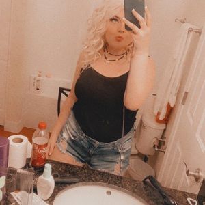 Meet your Posher, Bree